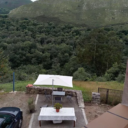 Llanes-llumedian Llanes